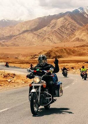 Leh Ladakh Bike Trip with Umling La Pass 8D
